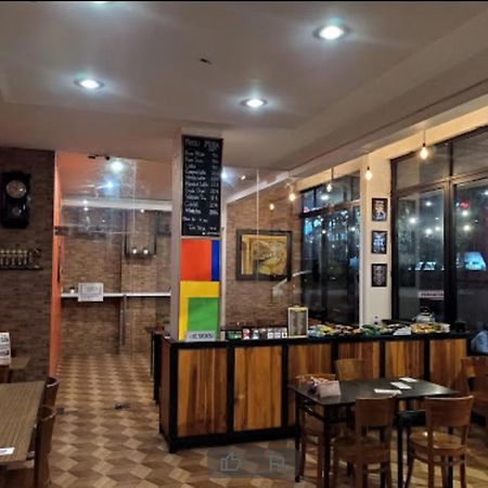 Mira Hotel Banjarmasin  Luaran gambar