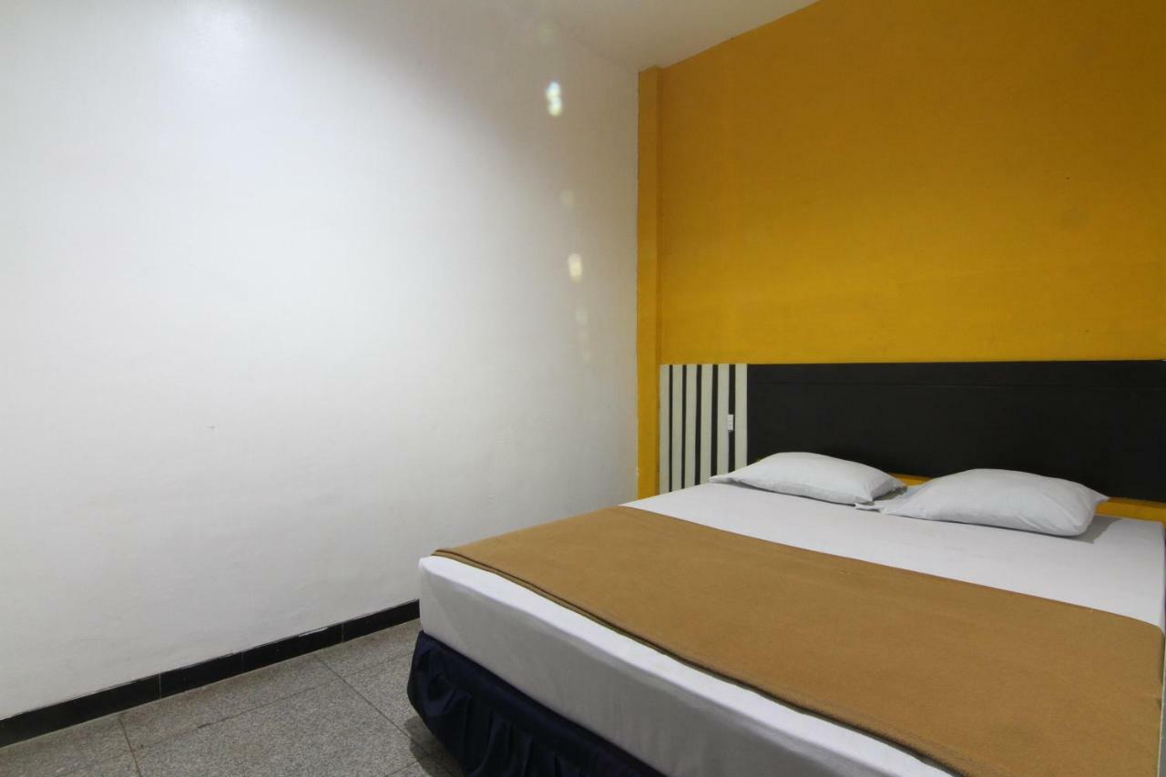 Mira Hotel Banjarmasin  Luaran gambar